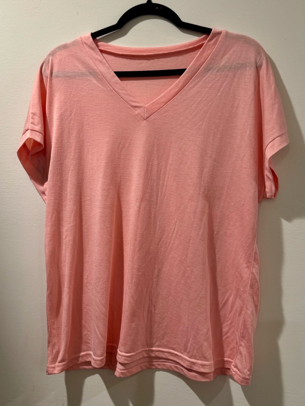 Women's V-Neck Short Sleeve Top - Peachy pink